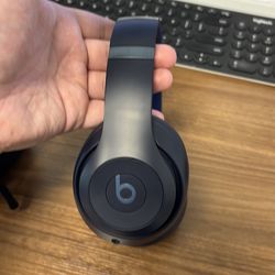 Beats Studio Pro Headphones