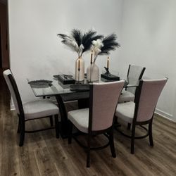 Camelia Dove Gray Dining Set 