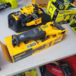 DEWALT CORDLESS SAWZALL XR