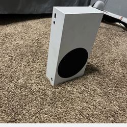 Xbox S NOT X Brand New With New Controller