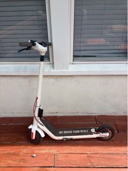 Electric scooter