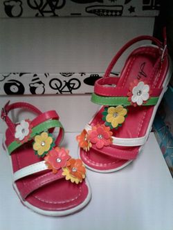 Kids sandals sizes. 11. 12. 13