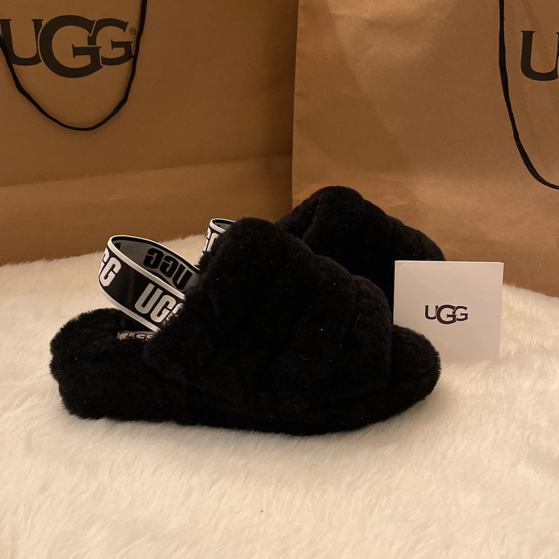 Women Size 6 Ugg Slides
