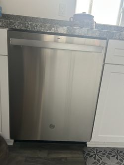 GE Dishwasher NEVER USED BRAND NEW
