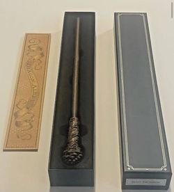 Official Wizarding World Interactive Wand (Universal Studios Merchandise)