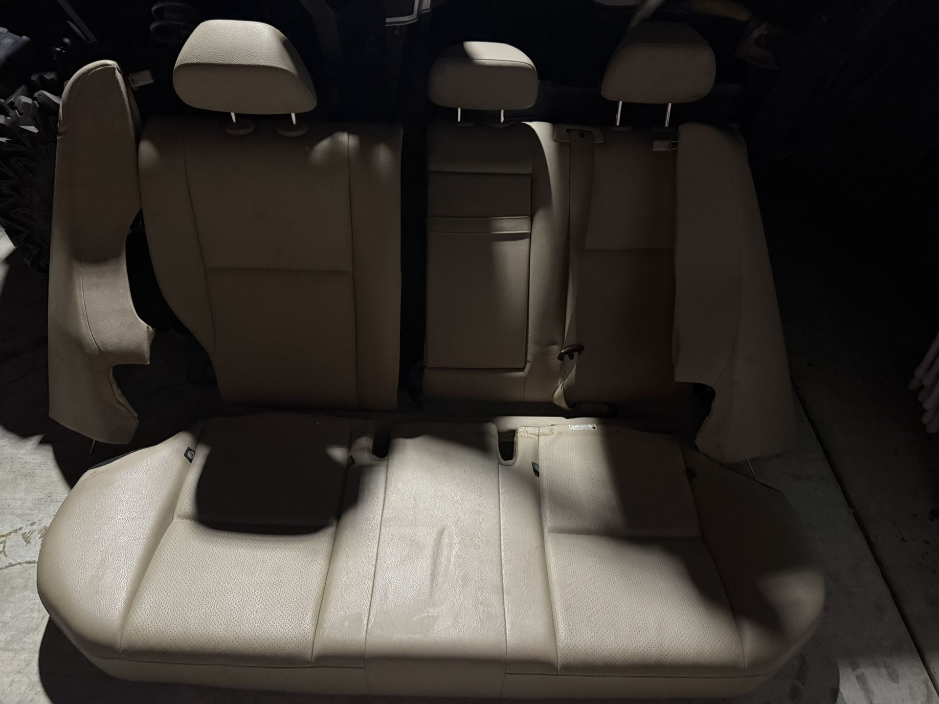 2008-2014 C Class Rear Seats