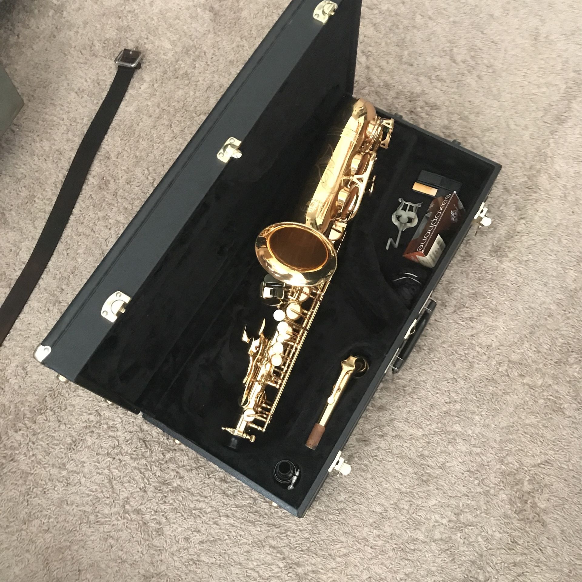 Keilwerth ST90 Series IV, Saxophone W/ Hard Case, Mouthpiece & Extras