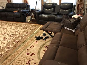 Yes Large home,100’s of items must sell. From 70 and up Paramus NJ. We lowered our prices on everything