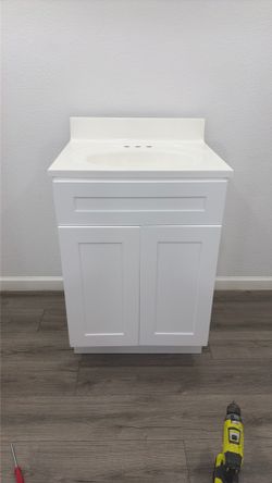 White Shaker Vanity 24” with Sink