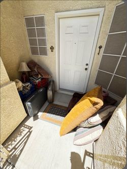 Free items *No Holds*