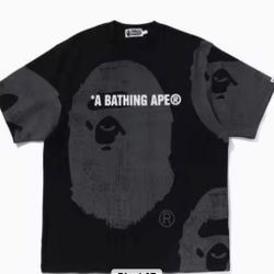 S,M,L BAPE TEE