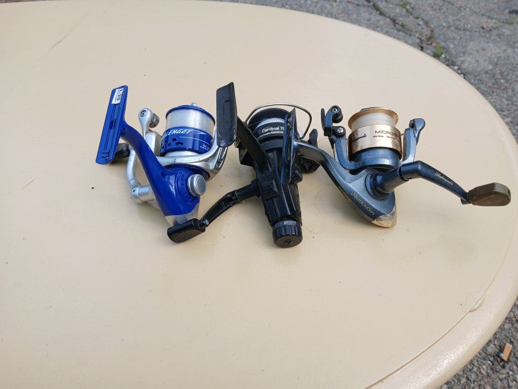 3 Spinning Reels