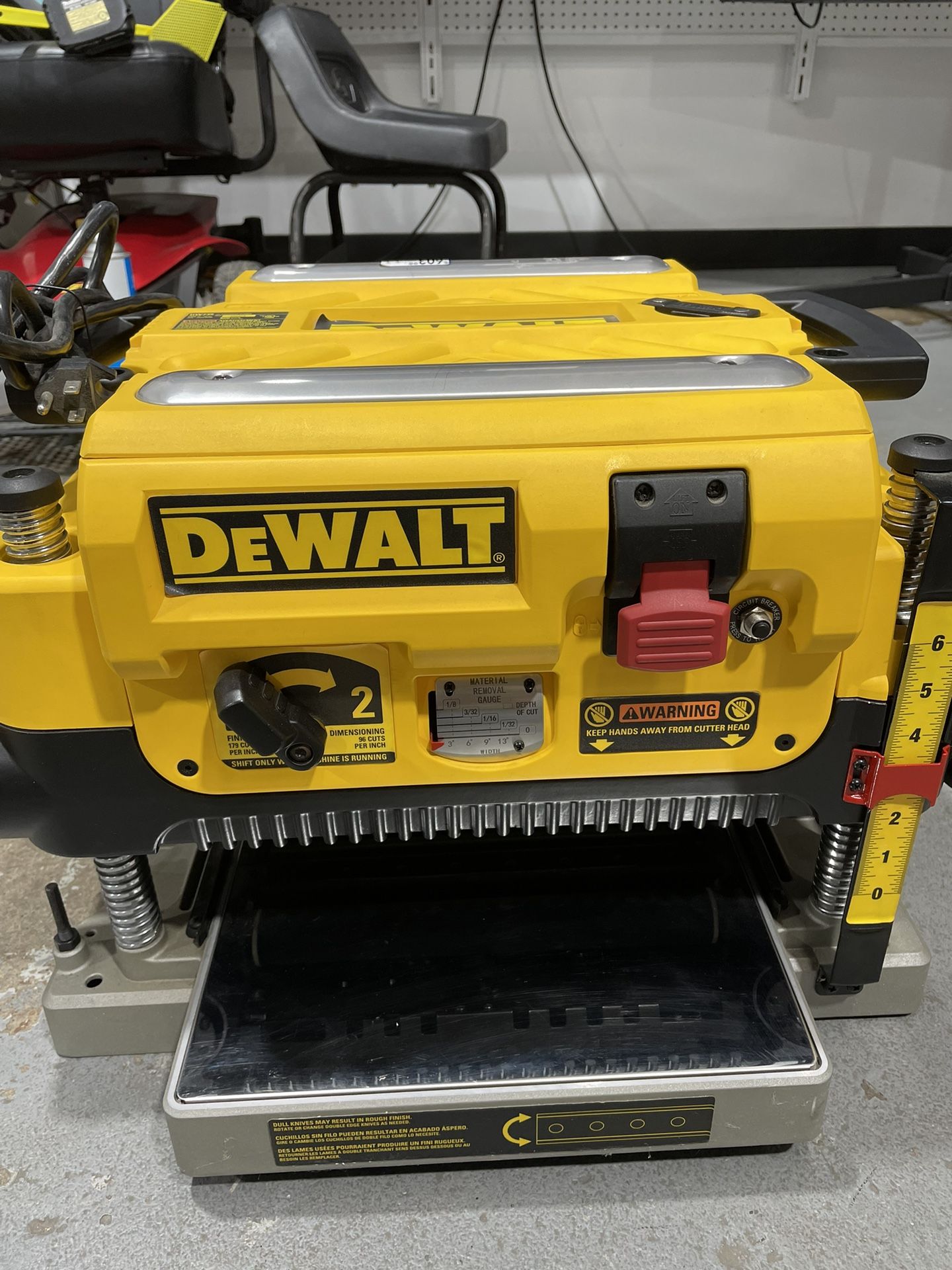 Dewalt Planer De735