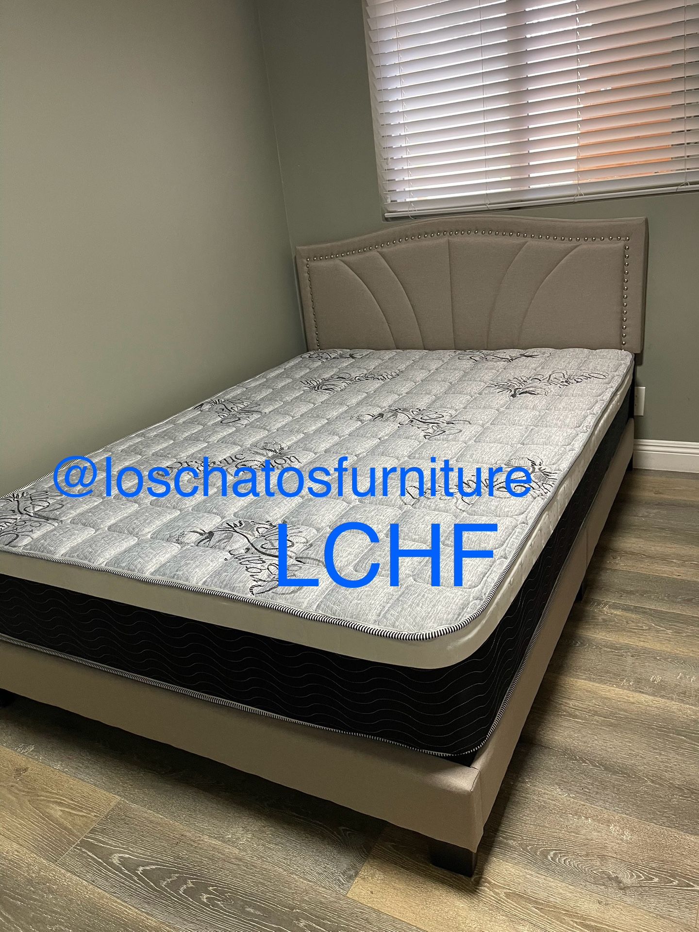 Queen Size Bed Frame With Mattress 
