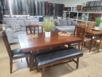 Beautiful 6 Pc brown/ black Dining Set With Bench (New)