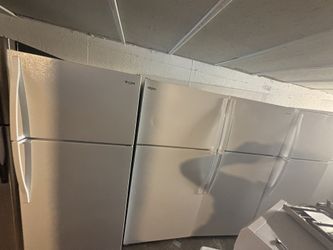 Whirlpool Refrigerator On Good Working Condition 20 Available 