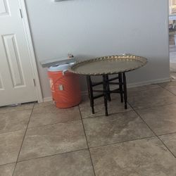 VINTAGE MID CENTURY MOROCCAN BRASS TRAY TABLE