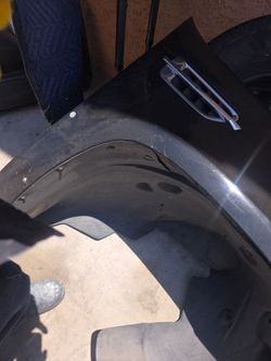 2007-2014 escalade right fender