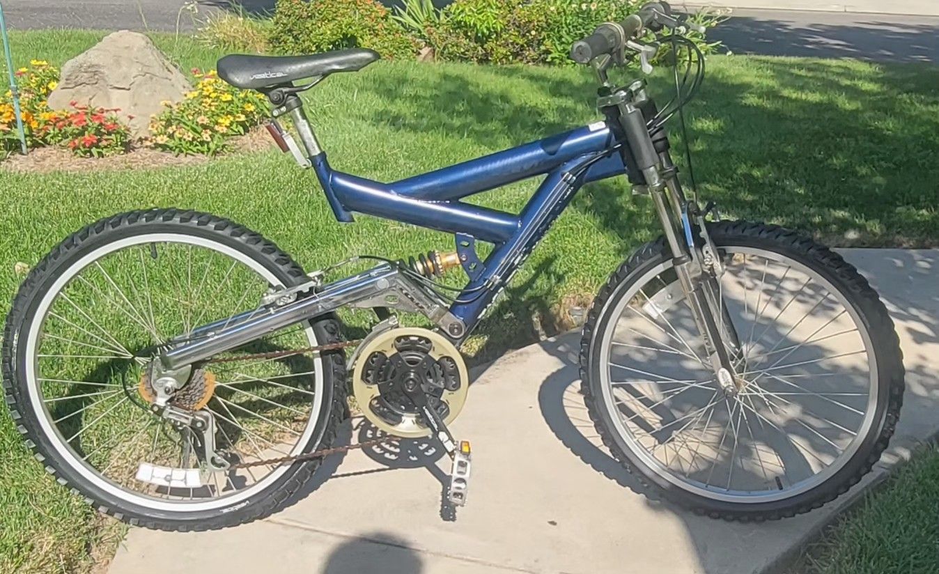 Full Suspension Mountain Bike 