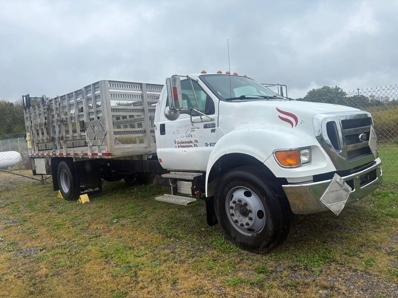 2015 Ford 650 Propane Engine /  115k Miles 