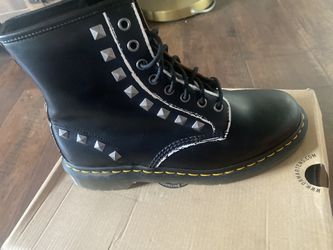 Dr.Martens 1460 Stud