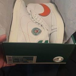 Stranger Things Shoes Size 9