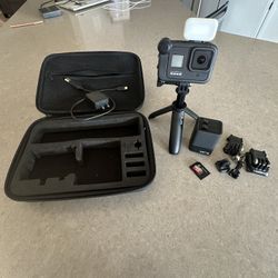 GoPro Hero 8 - Content Creator Kit