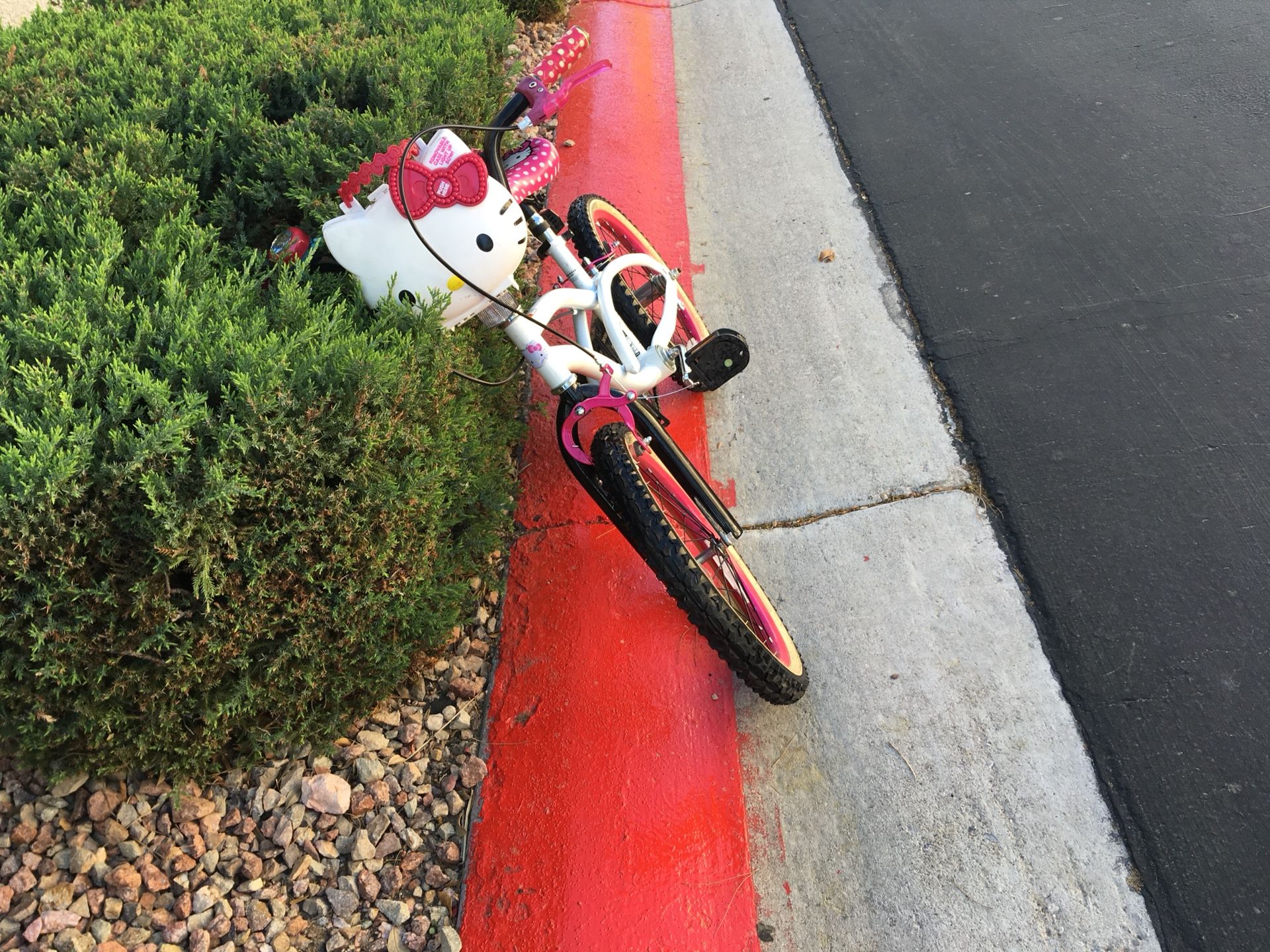 Hello Kitty Bike