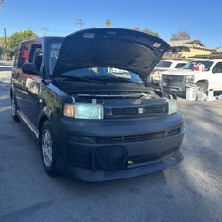 2004 scion xb 