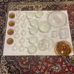 Assortment of Glassware - 26 Pieces