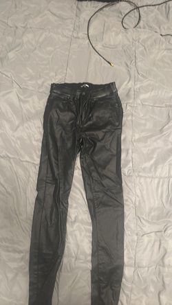 Fashion nova pants size 3