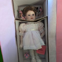 Porcelain Dolls 