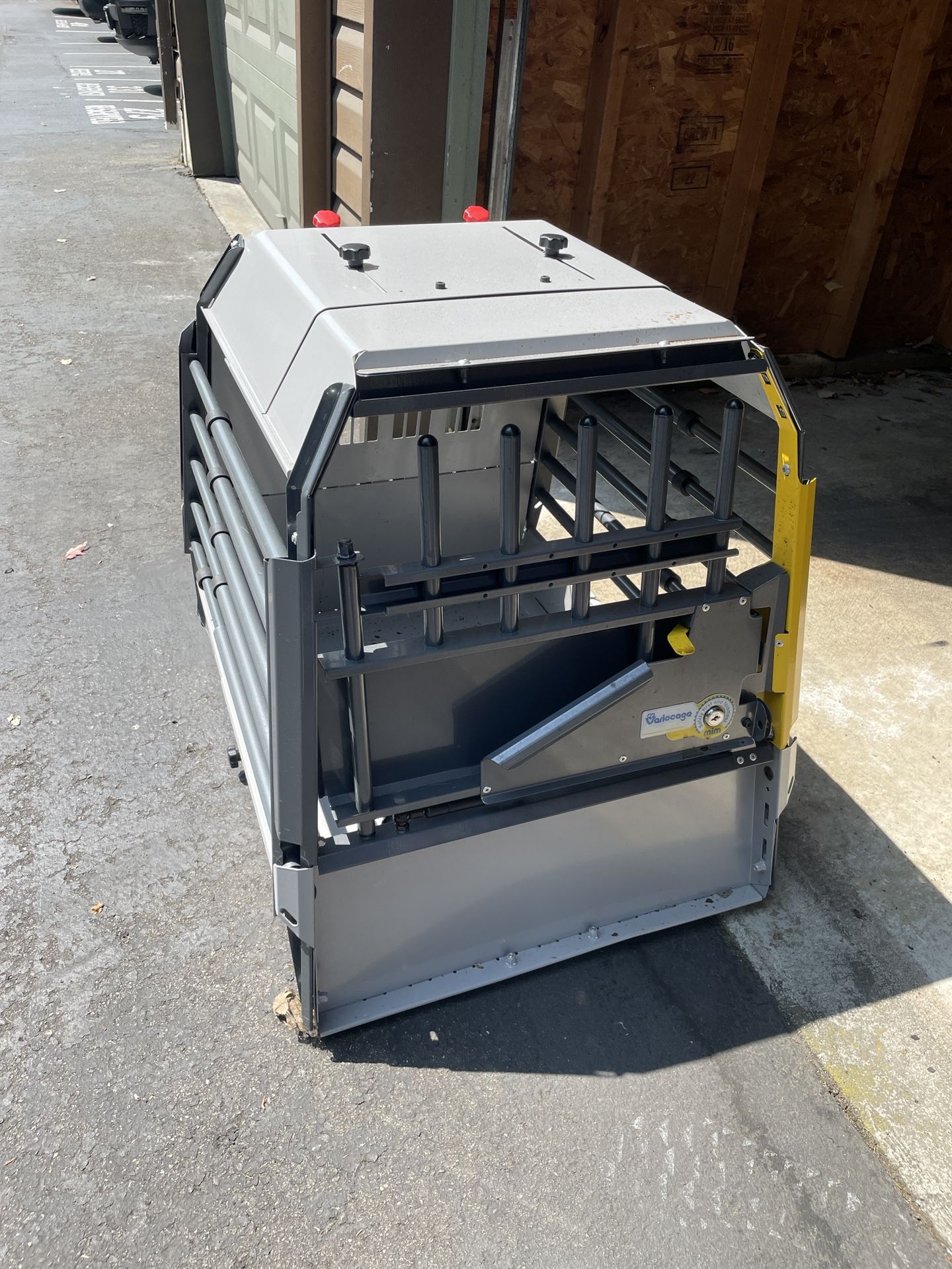 Variocage (Dog Crate) for Car