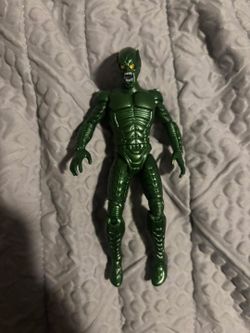 Green goblin 2002 figure 4 inches