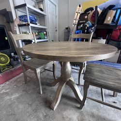 Dining Table With 4 Matching Chairs