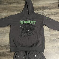 Sp5der tracksuit