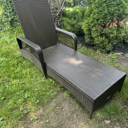 Patio Lounge Chair