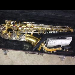 Selmer Saxophone 