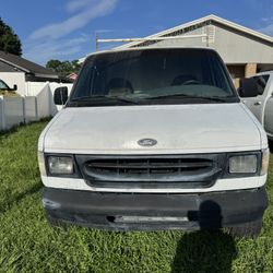 Van Ford Econoline 350 