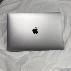 MAC book Pro 13” (2016)