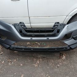 2017-2020 Nissan Rouge Front Bumper 