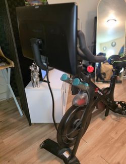 Peloton Bike