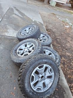 Jeep Rubicon wheels.