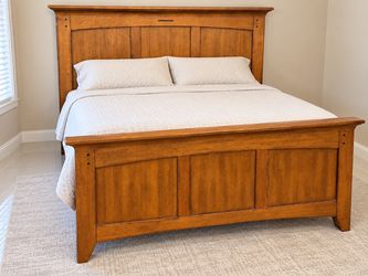 Queen bed