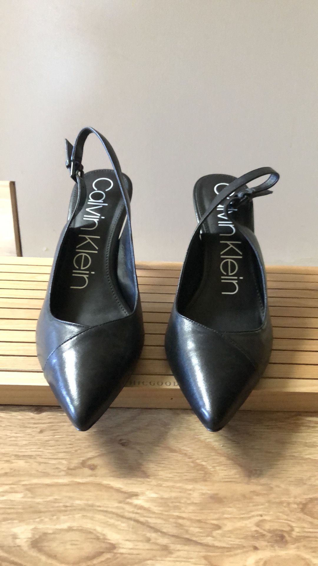 Calvin Klein Sling back heels (size 8.5)