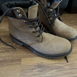 Women’s Boots