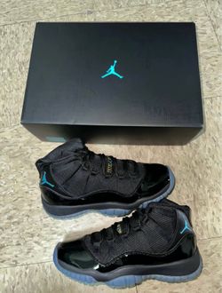 Jordan 11 gamma gradeschool size 7y