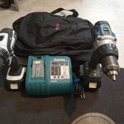 Makita 2 drills And Charger batteries 