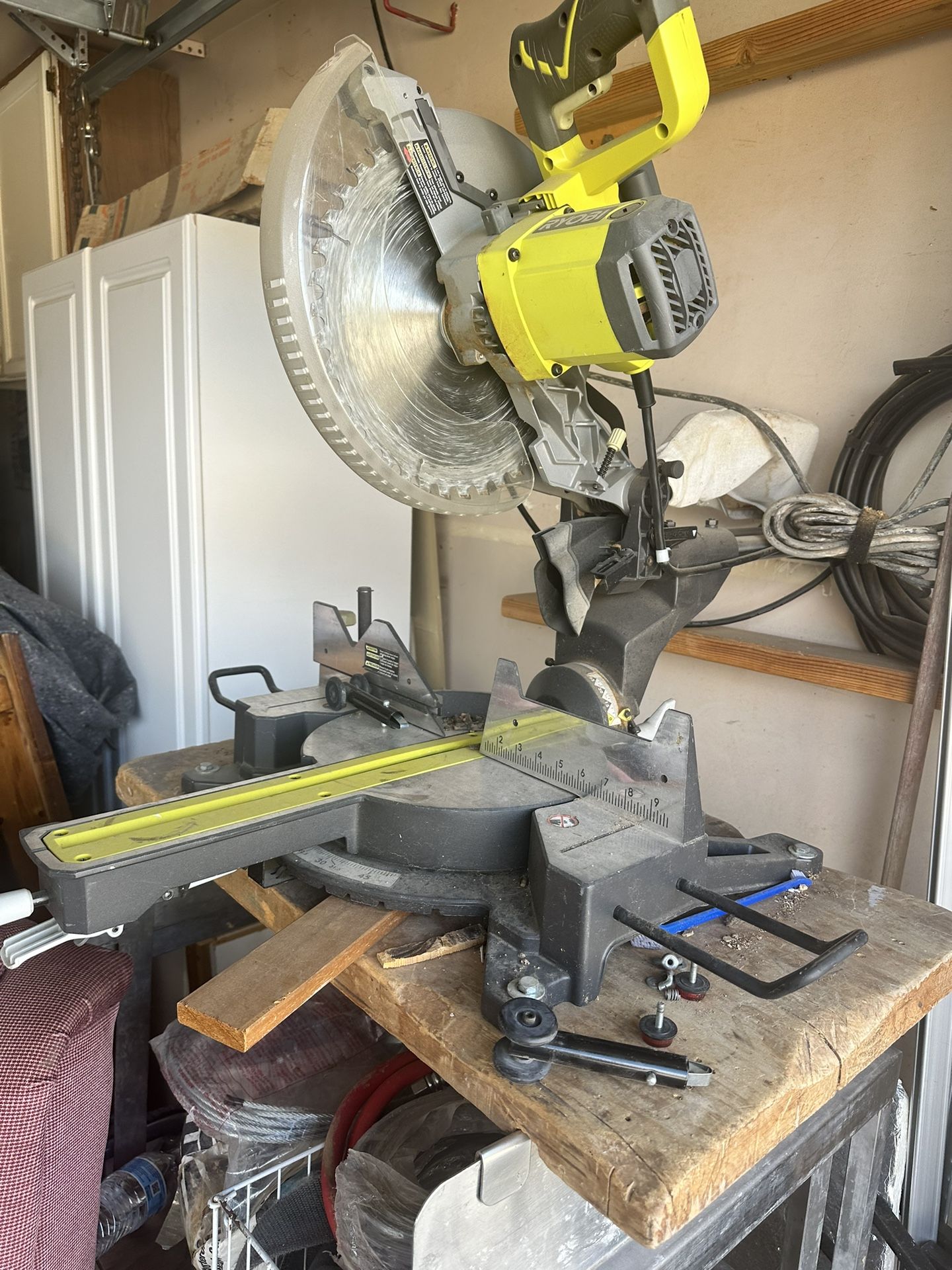RYOBI Saw