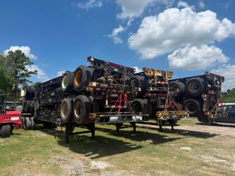 14- 2007 HYUNDAI EXTENDABLE 40’-45’ CONTAINER CHASSIS
14 units available
22.5 tires and 10.00-20 rims